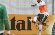 Chuyển động ĐT Đức: Oezil là vua facebook, Boateng bị phạt vì 'bay đêm'