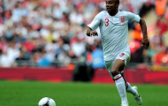 Ashley Cole vẫn tập luyện dù có tin anh dính chấn thương
