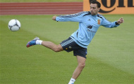 Xavi tố Mourinho chi rẽ nội bộ Tây Ban Nha