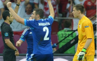 'Tội đồ' Szczesny ca ngợi 'người hùng' của ĐT Ba Lan