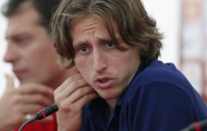 Tottenham đồng ý bán Modric cho M.U nhưng...