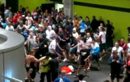 50 hooligan Ba Lan tấn công CĐV Anh và Nga