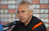 HLV Van Marwijk không xem Van Persie là tội đồ