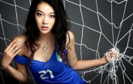 Mỹ nhân Trung Hoa gợi cảm hóa thân thành tuyển thủ Italia