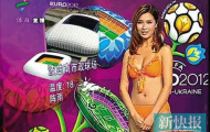 MC Euro mặc bikini phải đổi trang phục