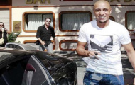 Roberto Carlos dạo chơi cùng siêu xe