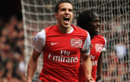 Dọn sẵn chỗ cho Van Persie, Man City đẩy đi 4 tiền đạo