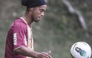 Video: Ronaldinho biểu diễn kĩ thuật siêu đẳng trong buổi tập tại Atletico-MG
