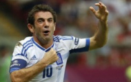 Video EURO 2012: Tình huống đòi penalty một cách khổ sở của Karagounis
