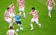 Khoảnh khắc của lòng dũng cảm: Tiqui-taca đã chán, nhưng Iniesta vẫn hay