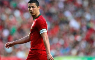 Johan Cruyff “lên lớp” Ctistiano Ronaldo