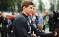 Băng thủ quân thúc đẩy Gerrard chơi tốt hơn