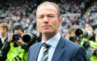 Alan Shearer và... cừu cùng tin Anh sẽ đánh bại Italia