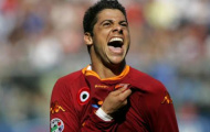Cicinho sẽ rời Roma