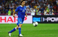 Báo chí Anh: 'Ước gì chúng ta có Pirlo'