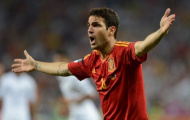 Fabregas: So sánh tôi với Messi là điều điên rồ