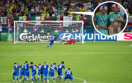 CĐV Anh tụt quần phơi “của quý” ám Italia đá trượt penalty