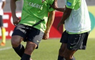 Ronaldo cười tươi hết cỡ trước đại chiến với Tây Ban Nha