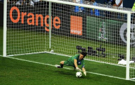 Buffon: Trường thành cản xe tăng
