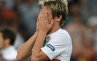 Video EURO 2012: Hành động trả đũa khiếm nhã của Coentrao với Pepe Reina