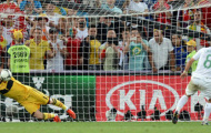 Casillas: 'Đá luân lưu như quay xổ số'