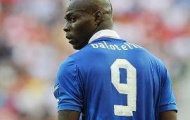 Video EURO 2012: Ăn mừng bàn thắng 'lạnh lùng'...như Balotelli