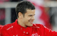 Schalke đạt được thỏa thuận mua Barnetta