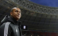 Huyền thoại Ruud Gullit tự đề cử thay thế Bert van Marwijk