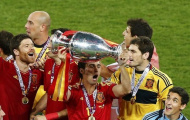 Chùm ảnh: Tây Ban Nha vô địch Euro 2012 sau trận đại thắng Italia - Những người viết sử vĩ đại!