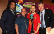 Người hùng trận Chung kết: Iniesta, vĩ nhân đâu cứ phải ghi bàn...