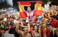 EURO 2012: Thiền ca giữa chợ