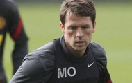 Man United chính thức cắt hợp đồng với Owen và Kuszczak