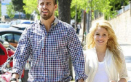 Pique và Shakira nướng tiền sau Euro 2012