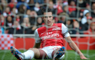 Persie - Arsenal: Chỉ yêu là không đủ