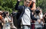 Arsenal “dọa” kiện Man City vì van Persie