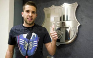 Chùm ảnh: Barca nồng nhiệt chào đón sự có mặt của Jordi Alba