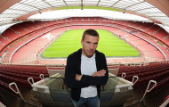 Arsenal hoãn du đấu vì vấn đề “phức tạp”
