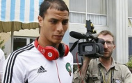 Bị Arsenal bỏ rơi, Chamakh tìm đến Valencia?