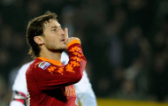 Totti sẽ chơi rộng ra biên ở mùa giải mới