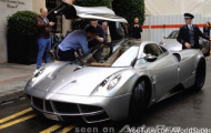 Cận cảnh siêu xe Pagani Huayra đầu tiên tại Paris