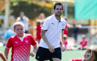 Chùm ảnh: Cesc Fabregas thăm Học viện bóng đá mang tên mình