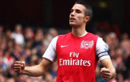 Người thay thế Robin van Persie đã đến Arsenal