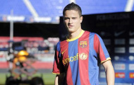 Arsenal, Liverpool không thể cưỡng “hàng” Barca mời