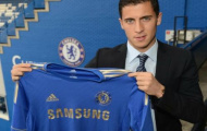 Hazard mặc áo của Bosingwa để lại tại Chelsea