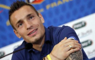 Newcastle sắp sở hữu tuyển thủ Pháp, Debuchy
