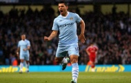 Aguero khéo léo mồi chài Van Persie tới Manchester City
