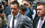 John Terry xứng đáng nhận án treo giò như Luiz Suarez