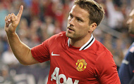 Michael Owen vẫn muốn chơi bóng ở giải Ngoại hạng