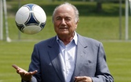 Blatter nên từ chức