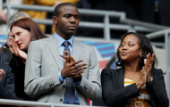 Fabrice Muamba nhận bằng tiến sĩ